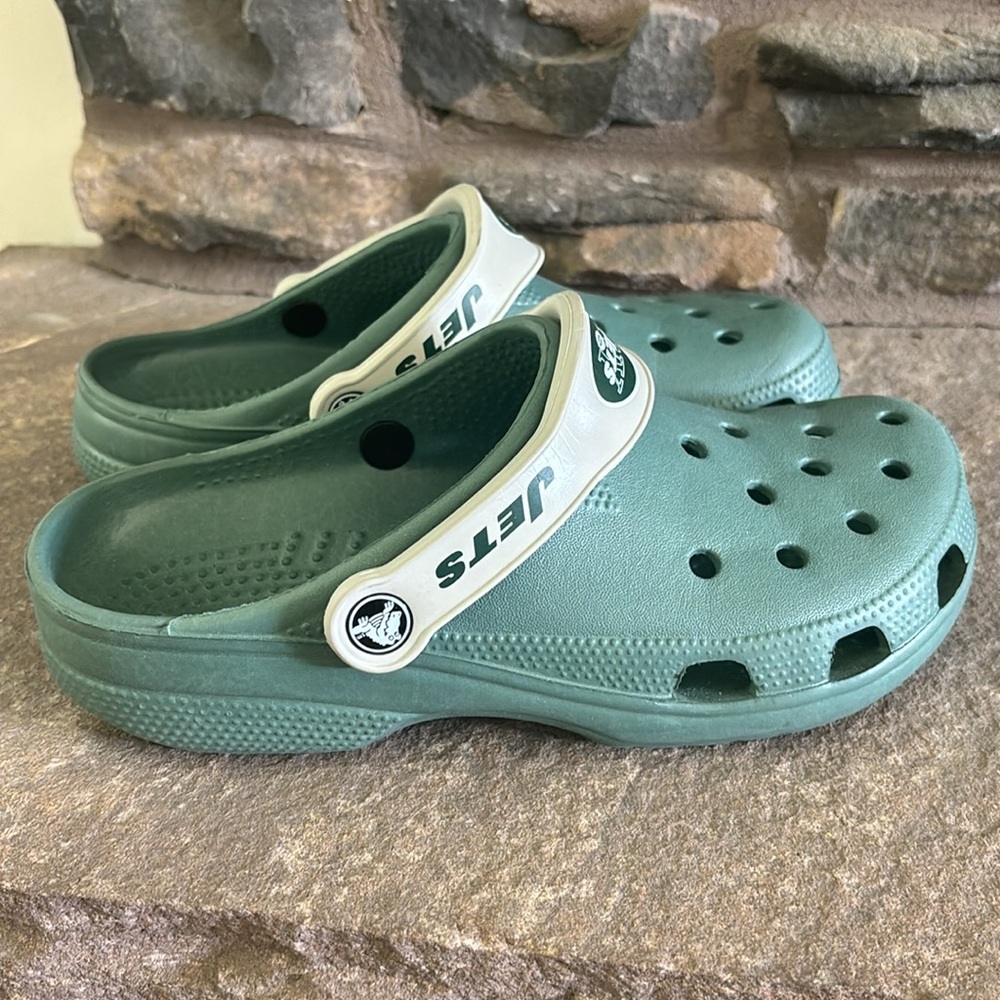 NY Jets Crocs - Picture 2 of 6